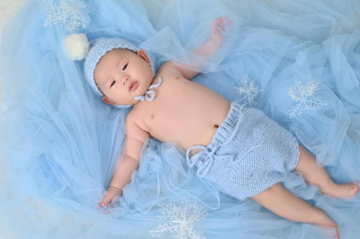 塔城宝宝打完疫苗后发烧 塔城宝宝打完疫苗后发烧