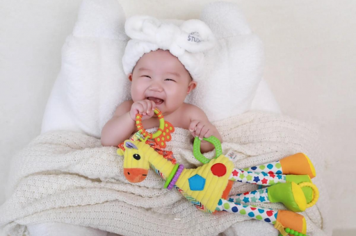 塔城宝宝发烧精神不好